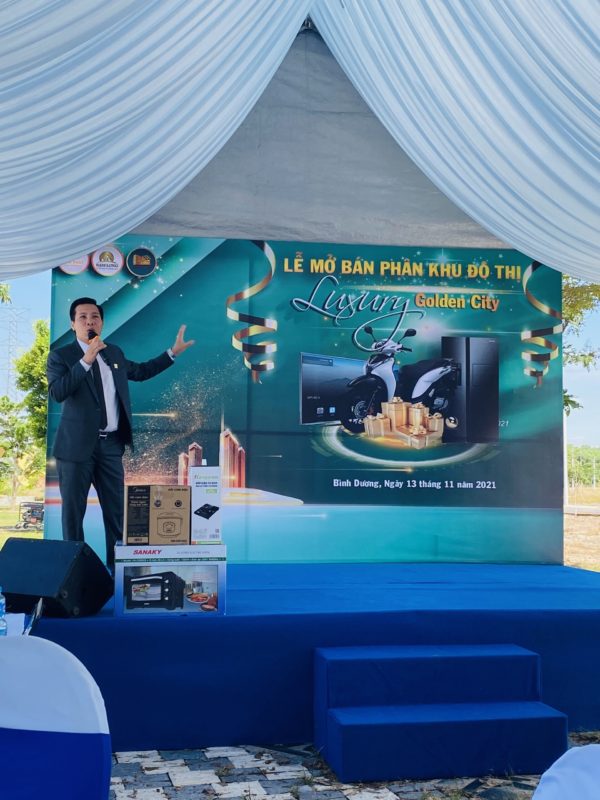 Ông Trần Thanh Sơn - TGĐ Nam Long phát biểu và thuyết trình giới thiệu dự án Luxury Golden City